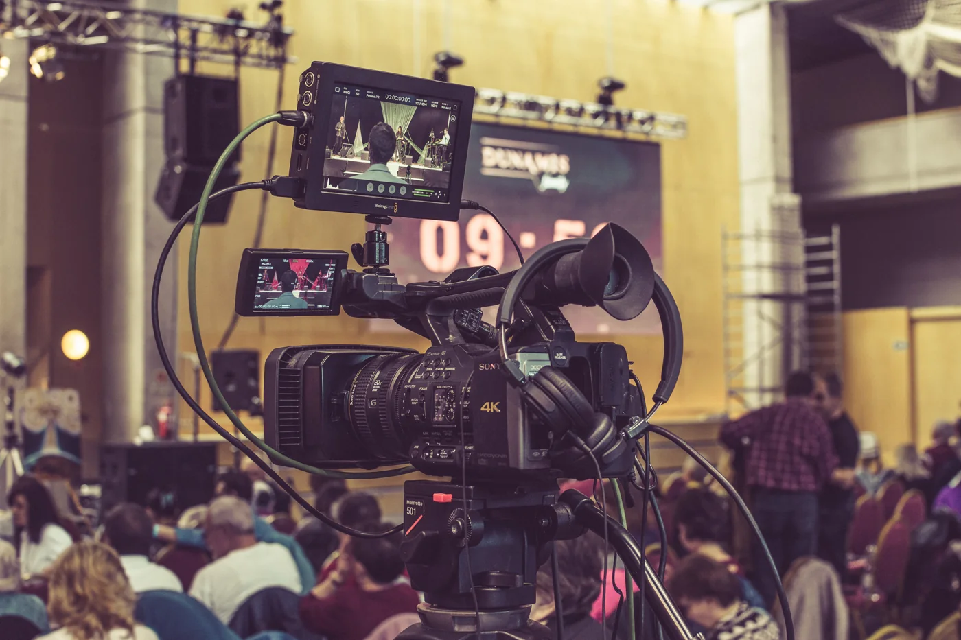 KiNo Video filming an event